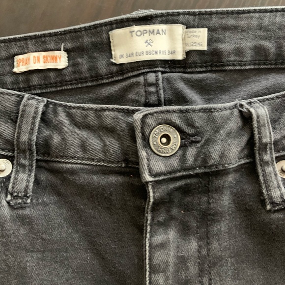 Looks very nice super stylish and very comfortable - Picture 3 of 3